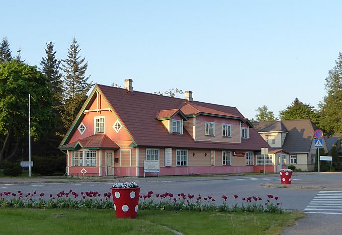 Kärdla Päevakeskus 2016. aasta suvel (Foto: Riin Viigipuu)